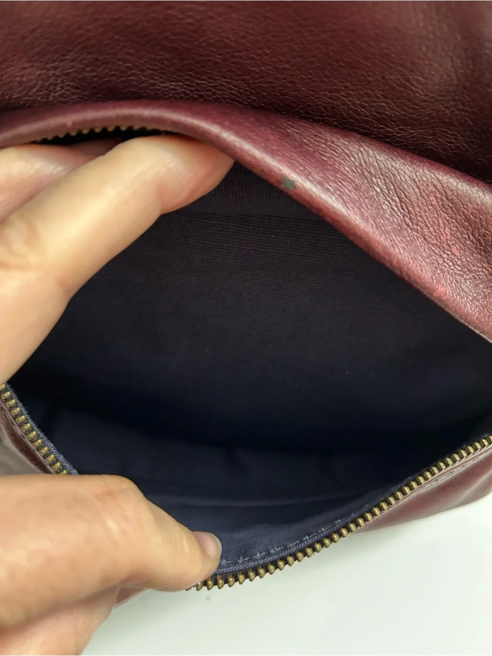 Liebeskind Berlin - Leather Backpack in Burgundy